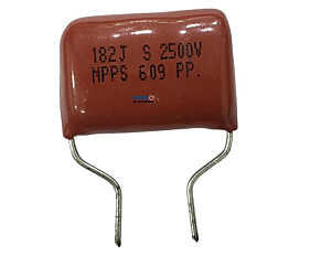 Capacitor Poliéster 1K8 X 2K5 (182J 2500V)