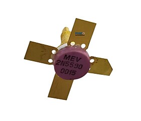 Transistor 2N5590