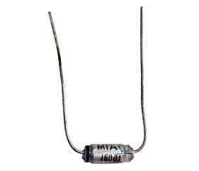 Capacitor Poliéster 1K6 X 33V 5% = 1600J Mial