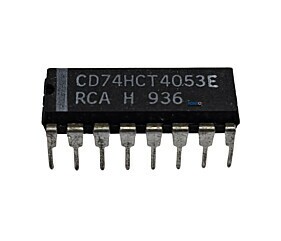 Circuito Integrado SN74HCT4053E = CD74HCT4053E