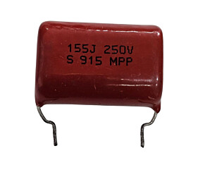Capacitor Poliéster 1M5 x 250V = 155J 250V
