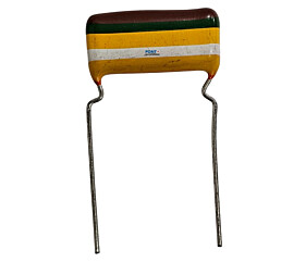Capacitor Poliéster 150K X 400V