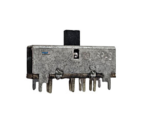 Chave HH Deslizante 3 Posições 8 Terminais Fe-ad