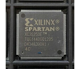 Circuito Integrado XC3S250E TQG144DGQ1205 